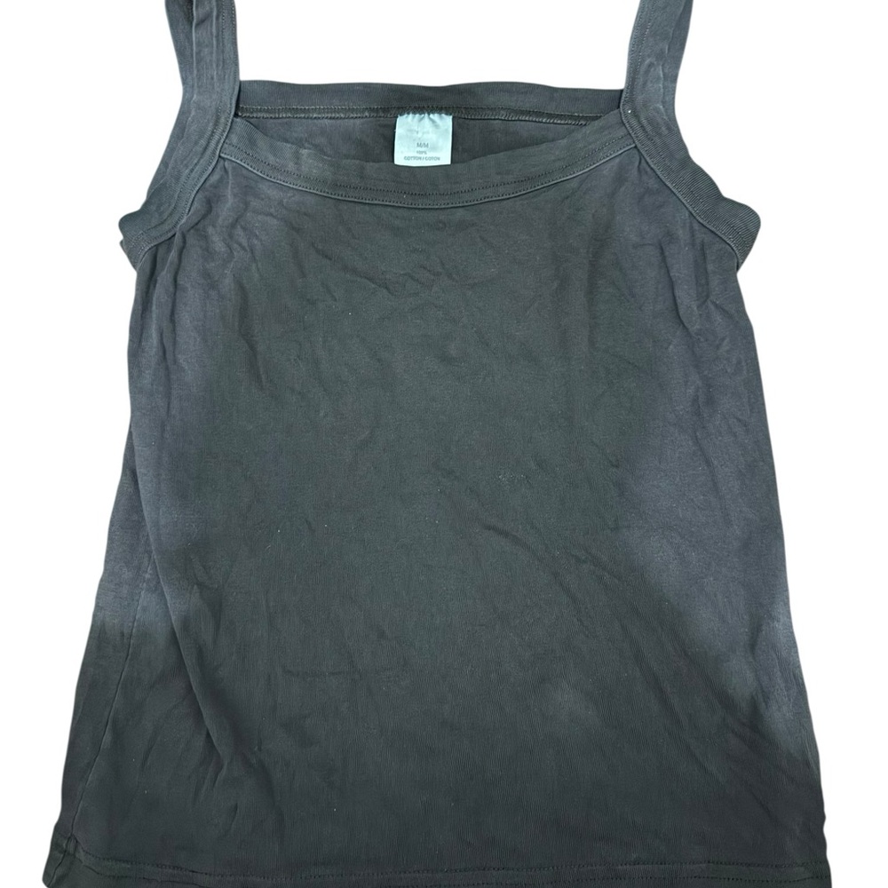 Fitted Black Sleeveless Camisole Top